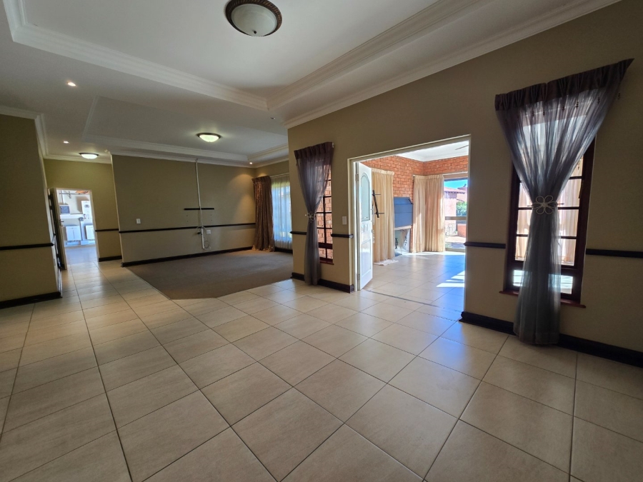 3 Bedroom Property for Sale in Dan Pienaar Free State